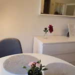 Fountain דירה *